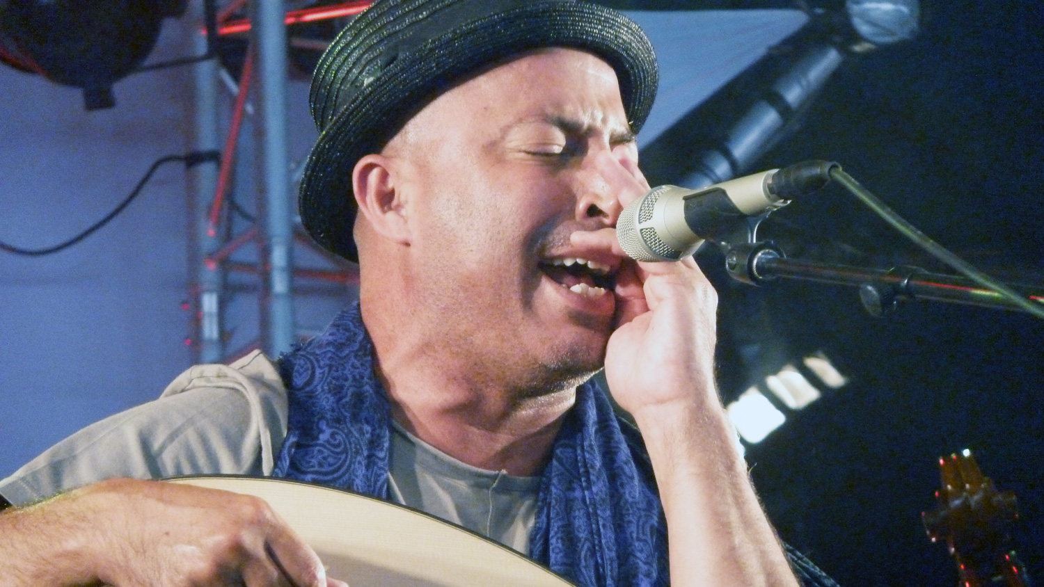 Dhafer Youssef oudiste inspiré